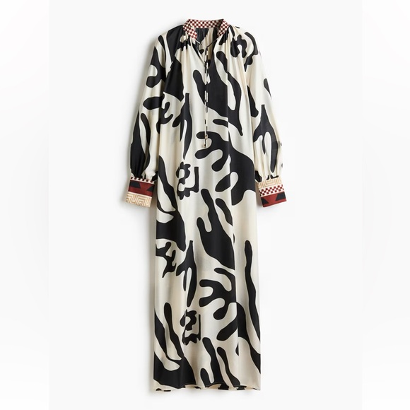 H&M Dresses & Skirts - H&M Black and Cream Abstract Print Maxi Dress